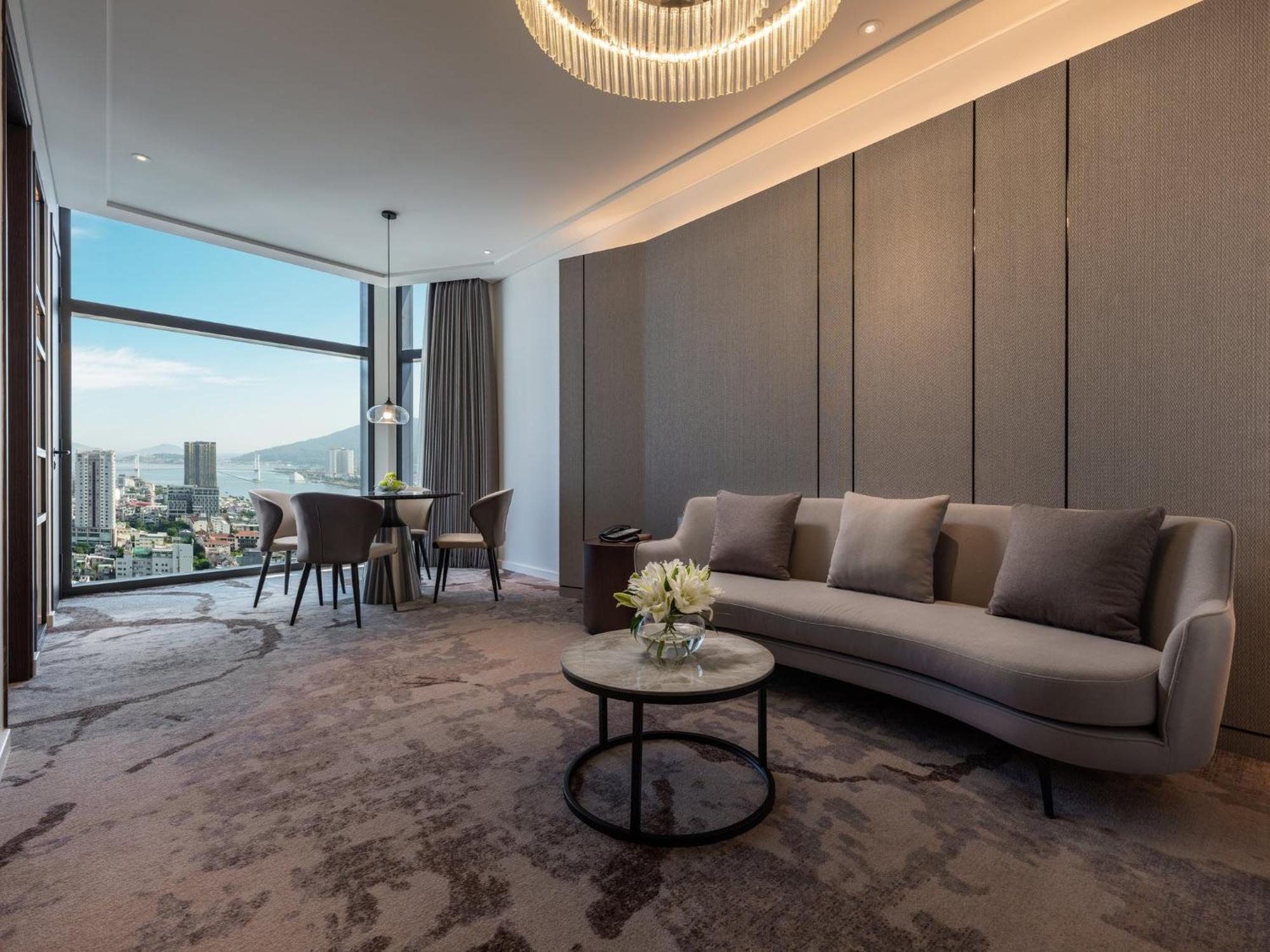 Crowne Plaza Danang City Centre By Ihg Eksteriør bilde